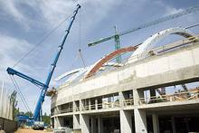 Mounting covers Ice Palace (Jaca, Spain)